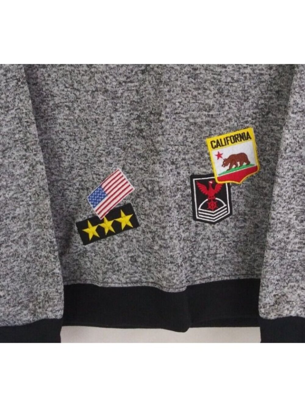 Bobbie Brooks Ladies Gray Sweatshirt Patriotic Military Patch Designs Medium - Picture 3 of 9